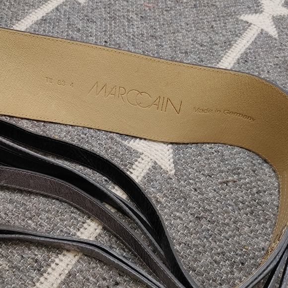 MARC Cain leather triple strap belt - Picture 12 of 15